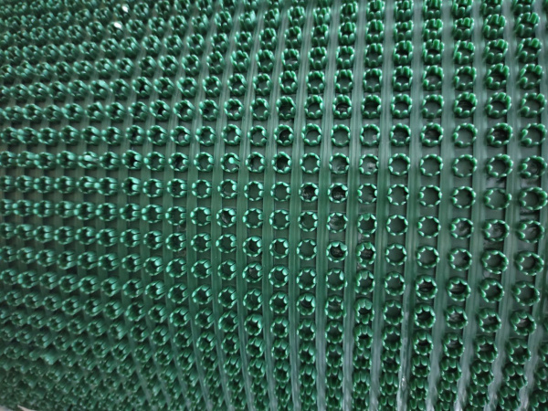 Щетинистое покрытие ГОЛИАФ 0,9м (03 тем.Зелёный, щетинистое покрытие) 0,9 х 5м