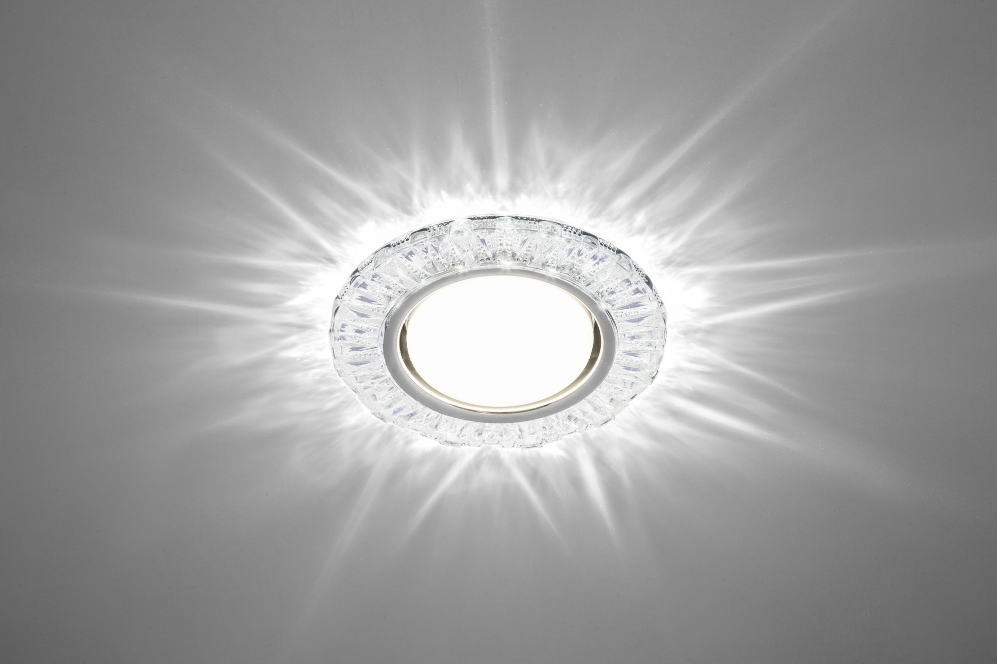 Встраиваемый светильник Crystal LED 18 GX53 Max Light
